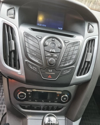 Ford Focus cena 24500 przebieg: 250000, rok produkcji 2011 z Łódź małe 379